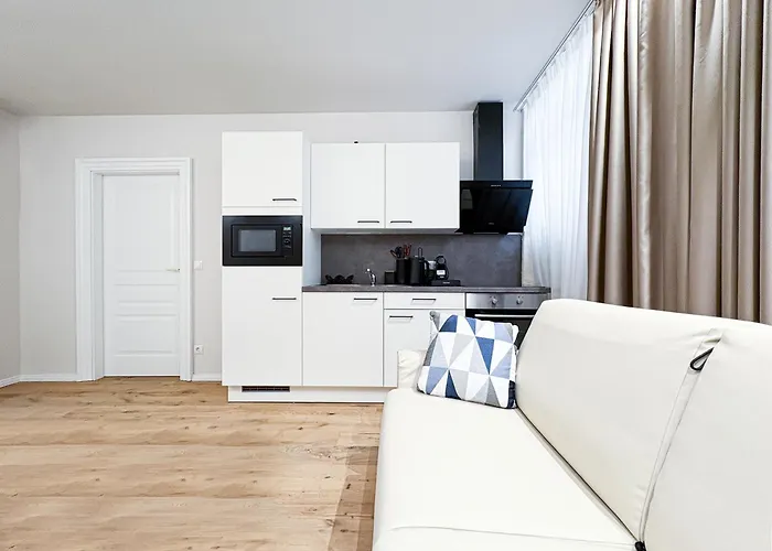 Apartment 1 Bdr - Emerald, Right Near Schoenbrunn Palace